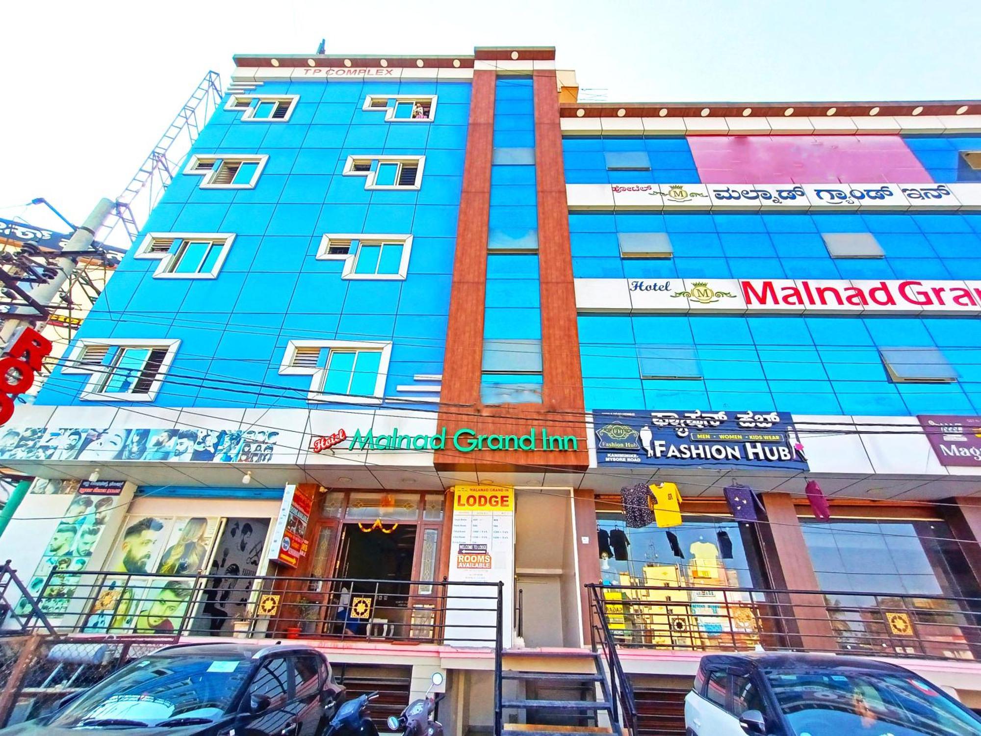 Hotel Malnad Grand Inn Kumbalgod Zewnętrze zdjęcie