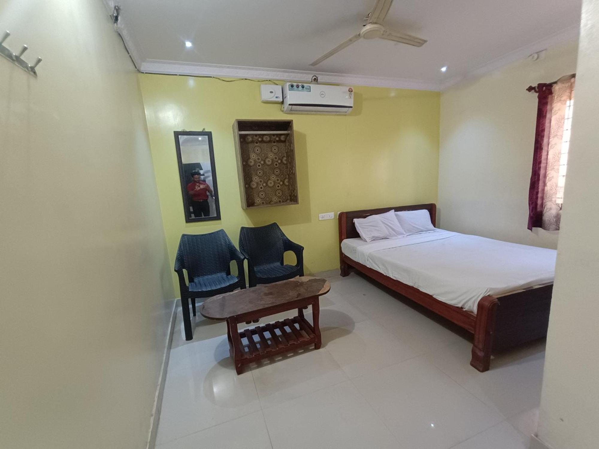 Hotel Malnad Grand Inn Kumbalgod Zewnętrze zdjęcie