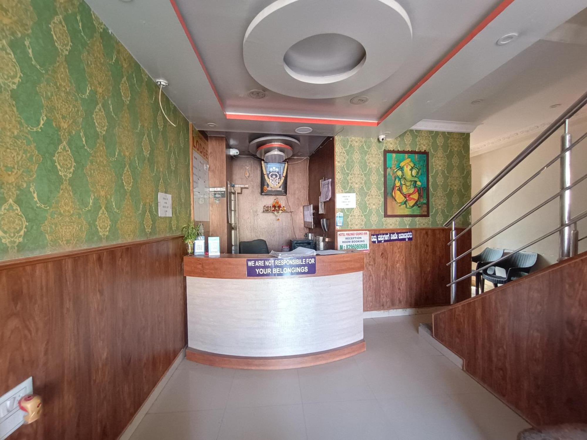 Hotel Malnad Grand Inn Kumbalgod Zewnętrze zdjęcie
