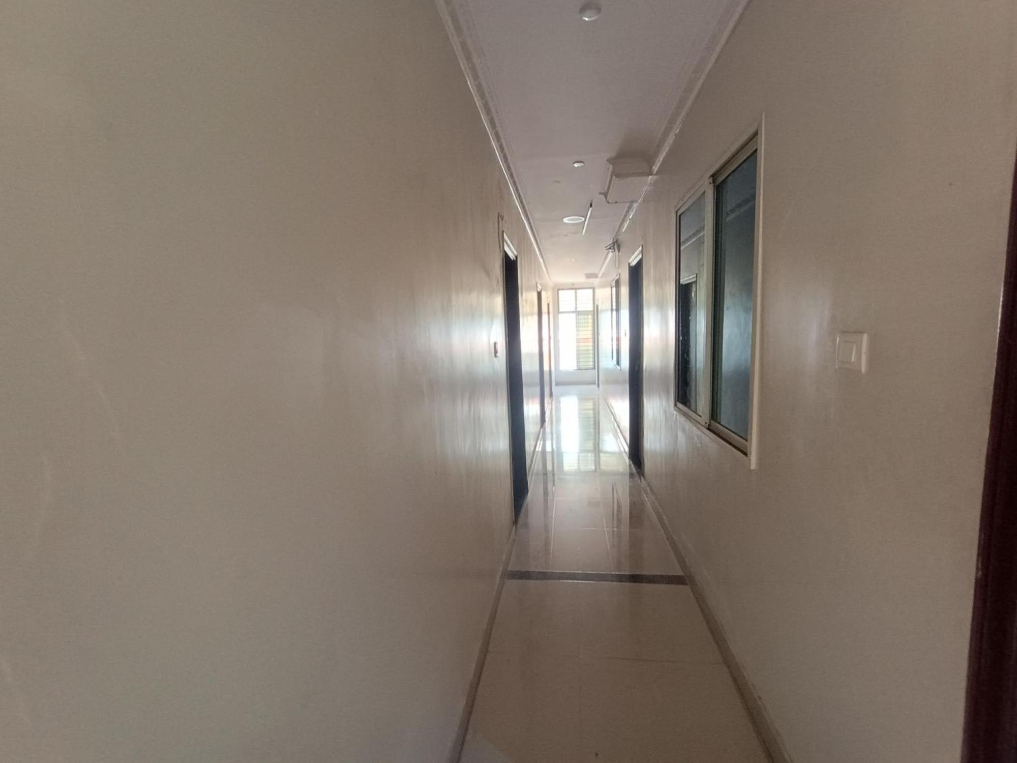 Hotel Malnad Grand Inn Kumbalgod Zewnętrze zdjęcie